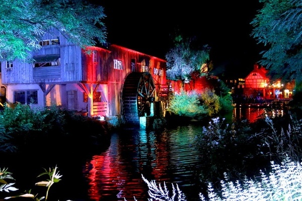 Ambiance lumineuse � Dominik Svarc